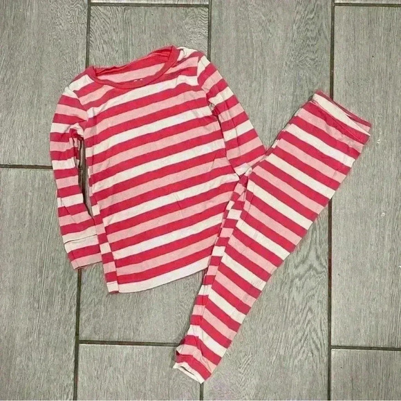 Kickee 2 Piece Stripped Girl Pajamas 2T - Picture 2 of 3